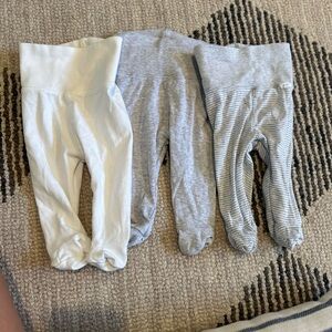 H&M baby pants 1 month